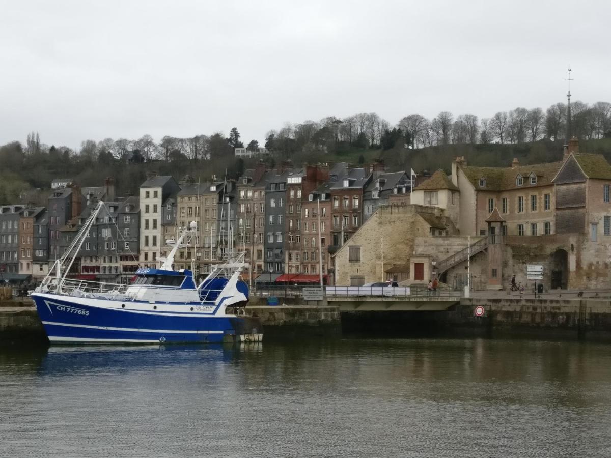 Studio Centre Historique Honfleur Bagian luar foto