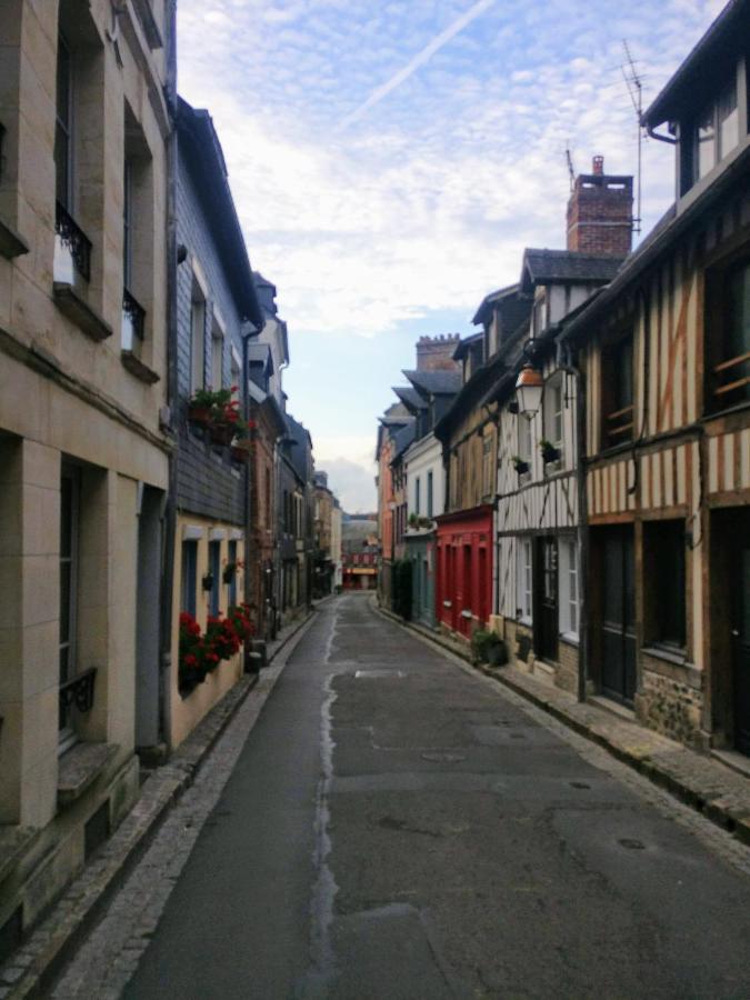 Studio Centre Historique Honfleur Bagian luar foto